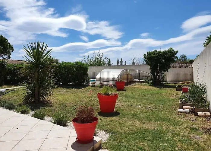 Gite Avec Piscine Lou Minestraue