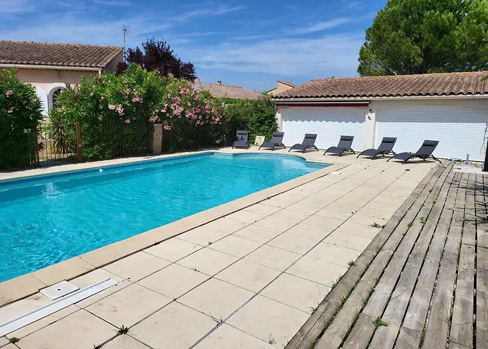 Gite Avec Piscine Lou Minestraue